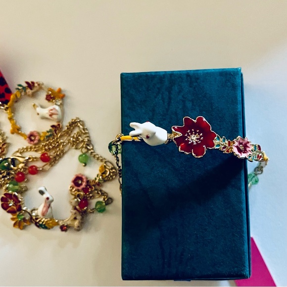 This delightful, delicate set, just like the Les Nereides - Picture 4 of 9